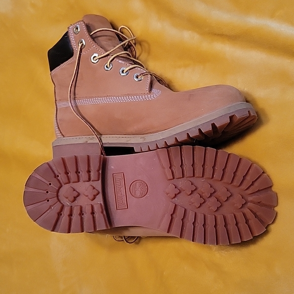 Timberland Camel Colored Boots Size 6M - Picture 4 of 9